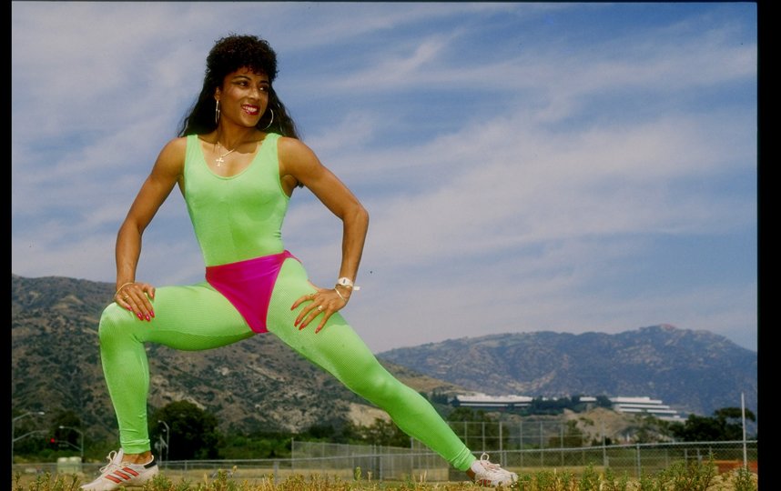 Флоренс Гриффит-Джойнер на разминке. Фото Getty