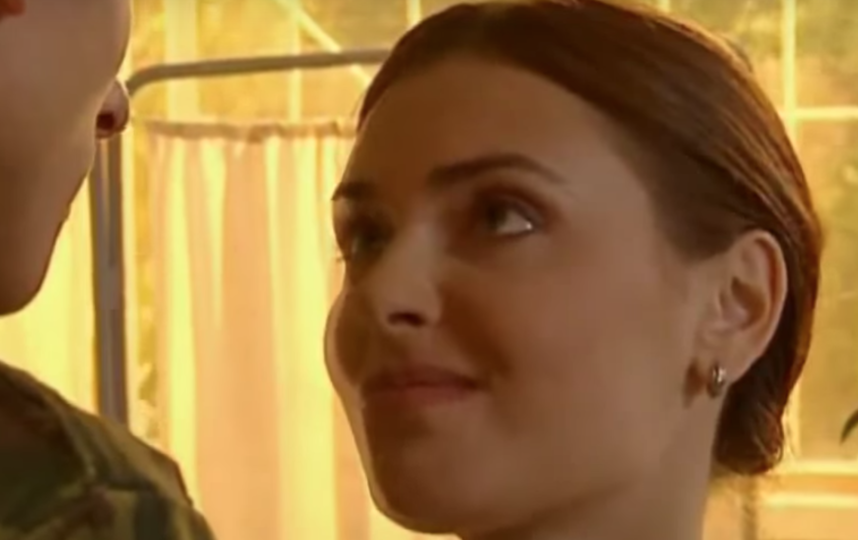 Ольга Фадеева в сериале "Солдаты". Фото скриншот https://www.youtube.com/watch?v=8gtEzjQ7yAc
