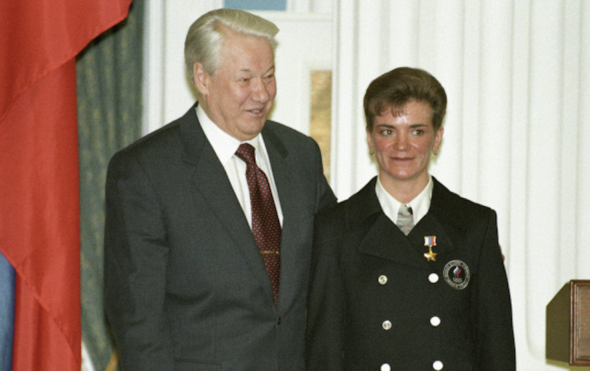 Лариса Лазутина на приёме в Кремле у Бориса Ельцина. Фото РИА Новости