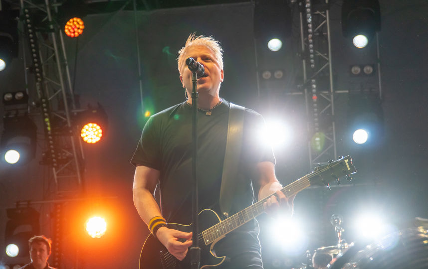 The Offspring в Минске. Декстер Холланд. Фото предоставлено Wargaming.