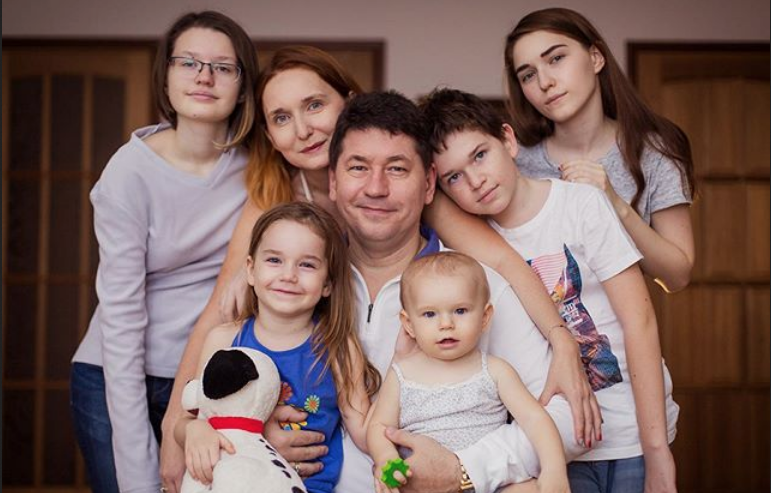 Синдром Карлсона: что вымышленный друг может рассказать о ребёнке