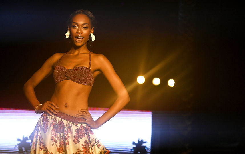 Показ бренда Agua De Coco. Фото Getty