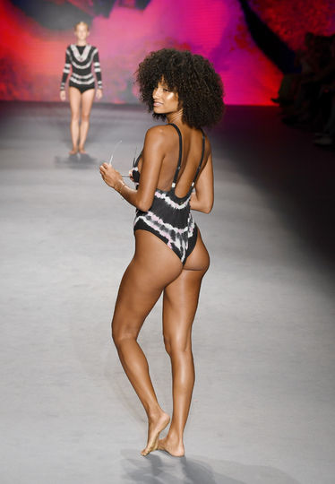 Показ дизайнера Наташи Тоник. Фото Getty