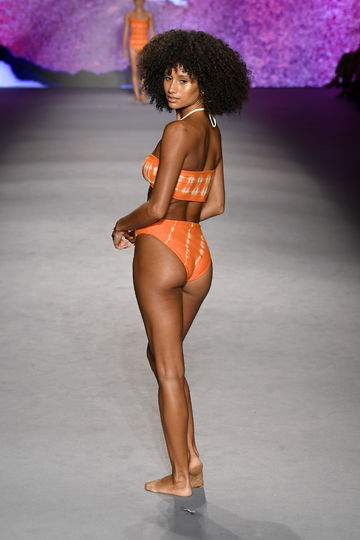 Показ дизайнера Наташи Тоник. Фото Getty