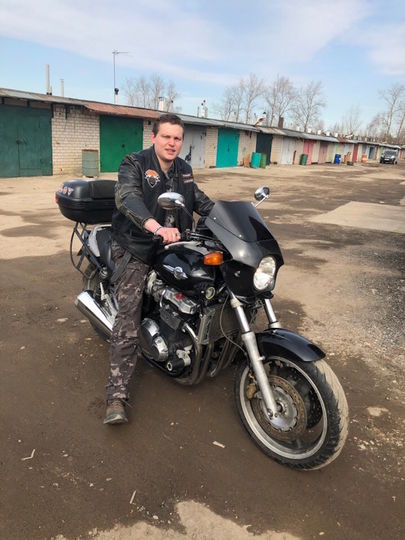 Дмитрий Бурченков. Казначей мотоклуба "Горизонт". Фото предоставлено героем публикации
