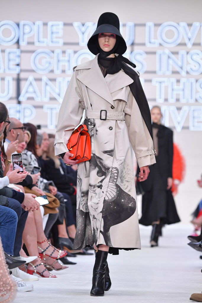 Показ Valentino. Фото Getty