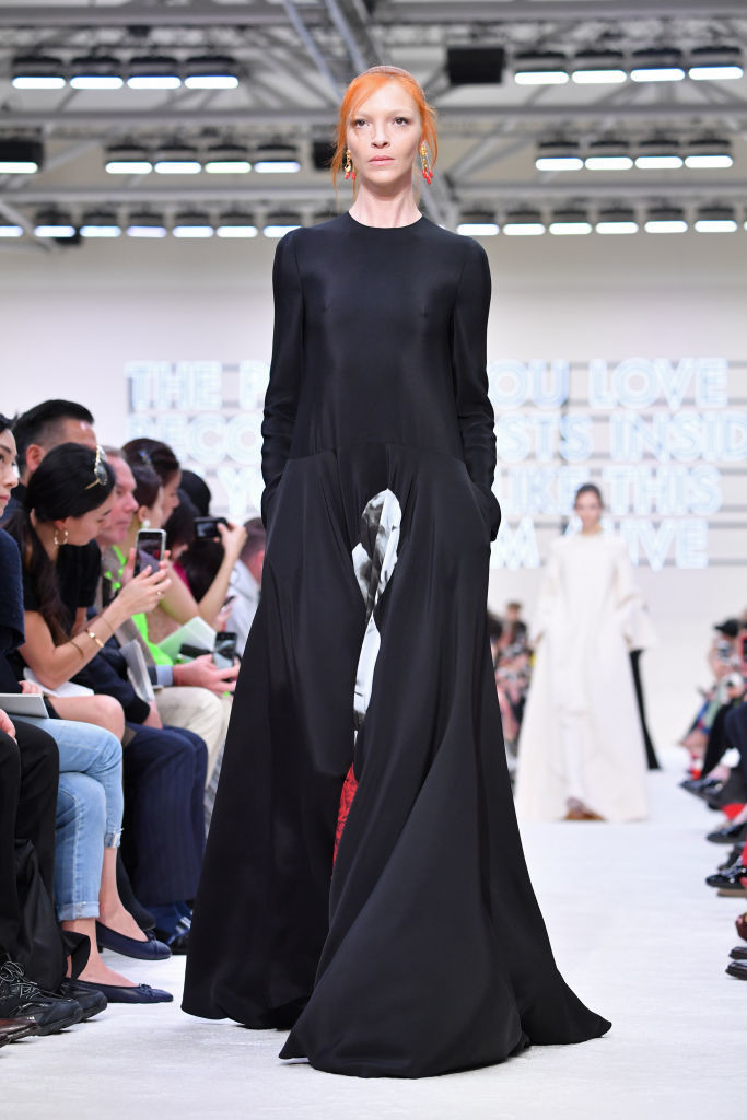 Показ Valentino. Фото Getty