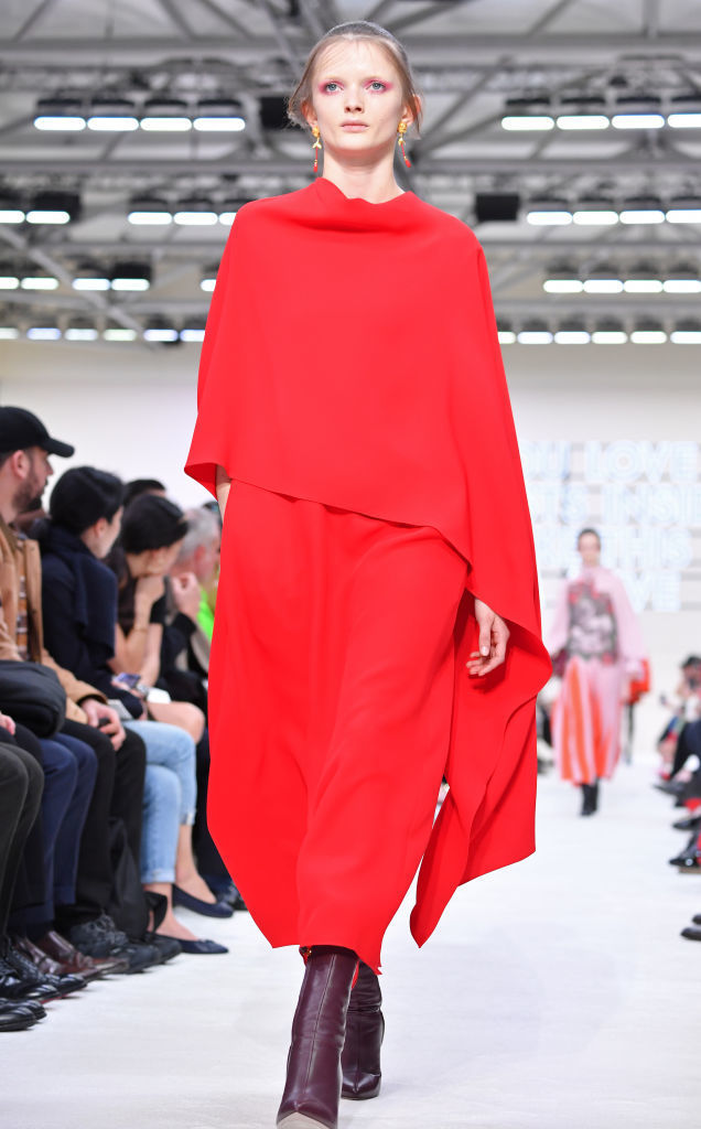 Показ Valentino. Фото Getty