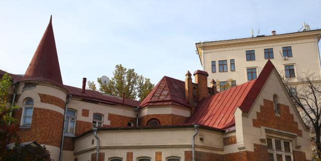 Резиденция посла Уругвая.