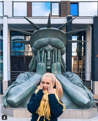 Статуя Свободы в Москве. Фото Instagram/mrssummer98