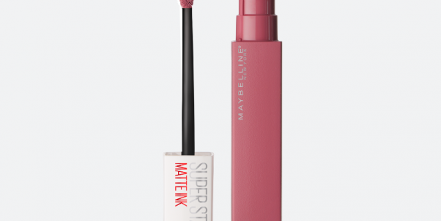 Жидкая помада Maybelline super stay matte ink 15 lover.