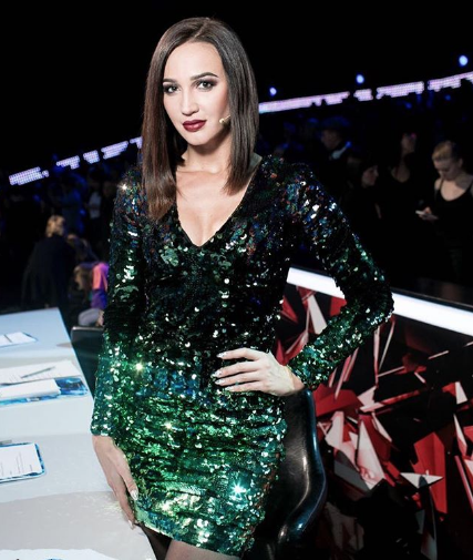 Телеведущая и певица Ольга Бузова. Фото www.instagram.com/buzova86