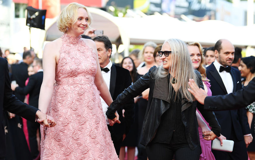 Актриса из "Игры престолов" великанша Гвендолин Кристи покорила Канны. Фото Getty