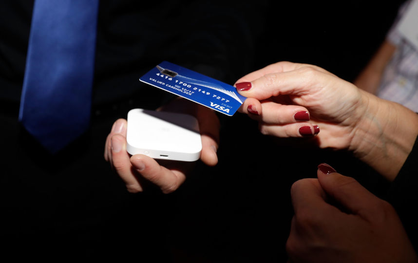 Бесконтактная оплата. Фото Getty