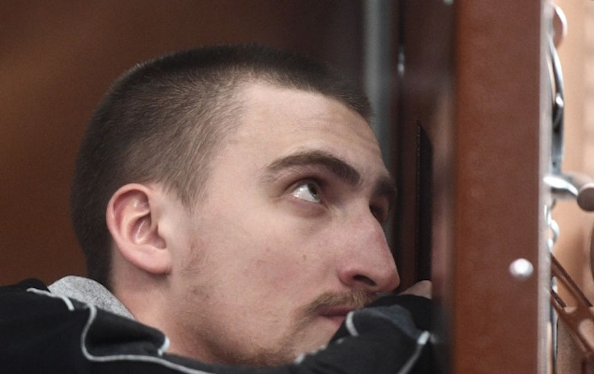 Актёры устроили флешмоб в поддержку Павла Устинова, которого приговорили к 3,5 годам заключения
