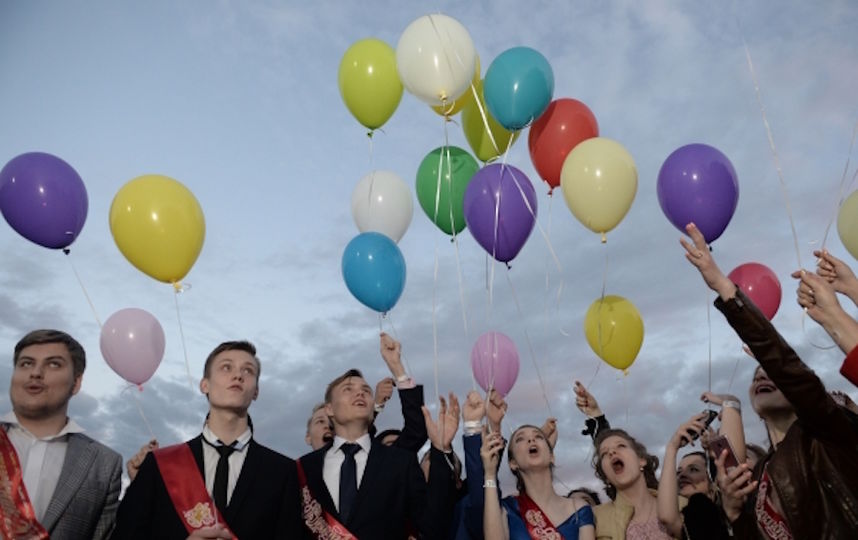 Власти Москвы перехитрят пьющих выпускников с помощью собак