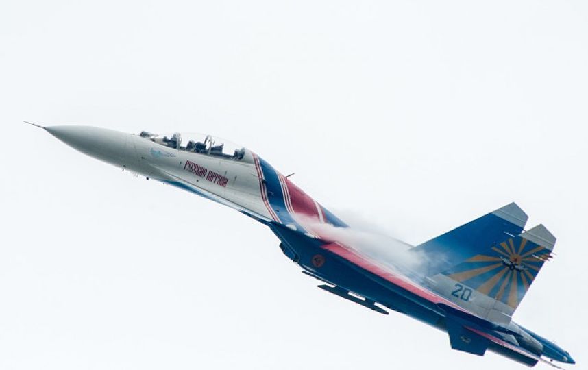 Минобороны США опубликовало кадры перехвата американских самолётов российским Су-27