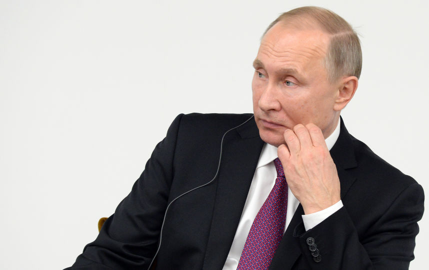 Путин предложил Госдуме смягчить наказание за экстремизм