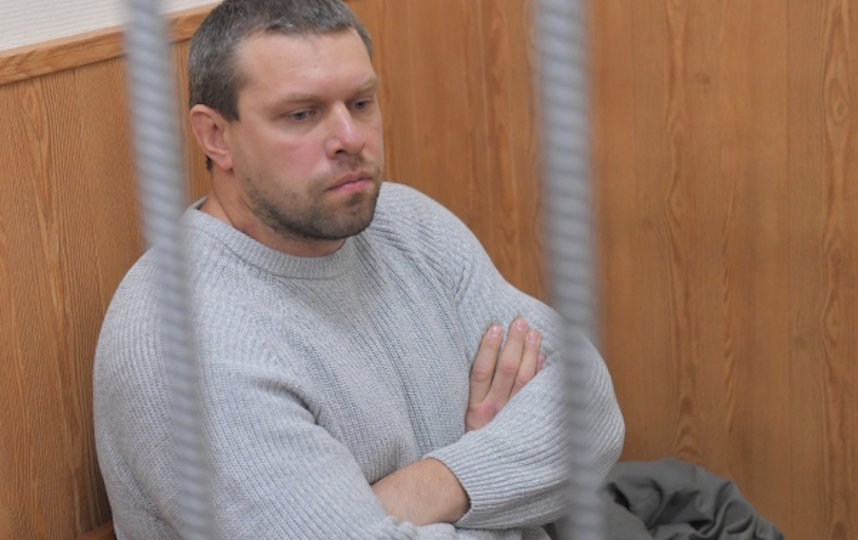 Арестованный бывший полицейский рассказал, кто приказал подбросить наркотики Голунову