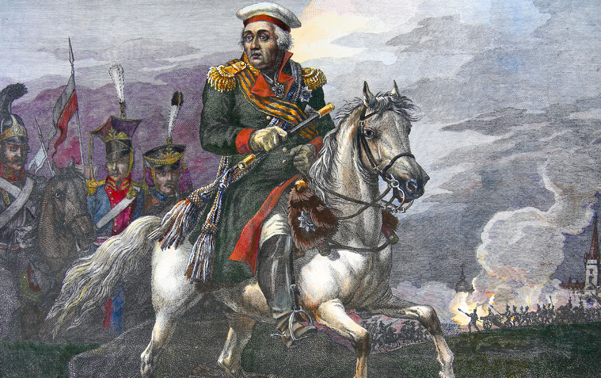 Баталист на Тверском расцвечивает гравюры. Фото Василий Кузьмичёнок