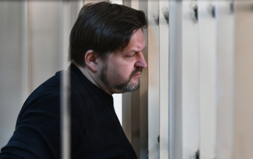 Белых приговорён к 8 годам колонии