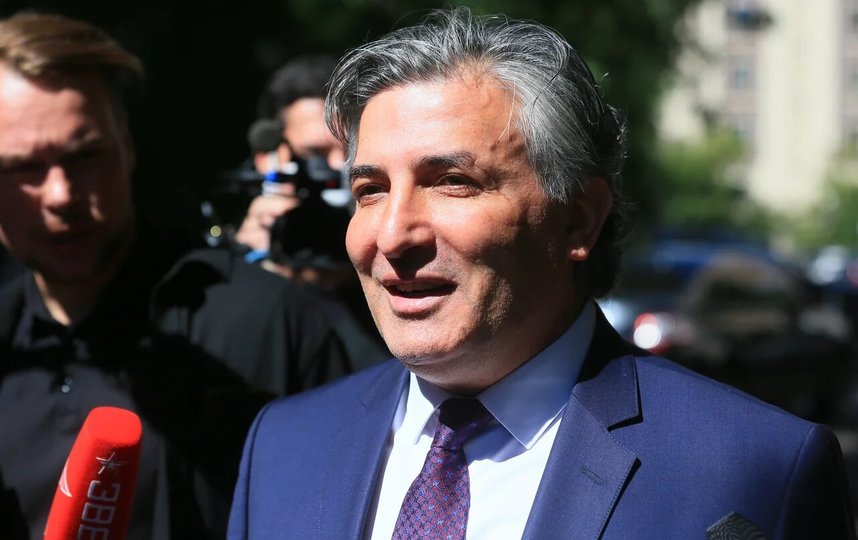 Адвокат Пашаев назвал процесс по делу Ефремова "грязным театром"