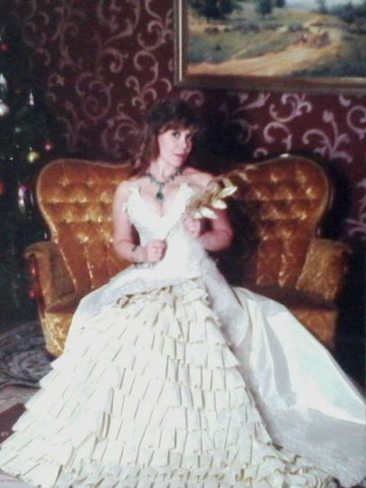 В этом платье я стала одной из победительниц конкурса и попала на обложку журнала "Бон Прикс!". Фото Алевтина Иванова.