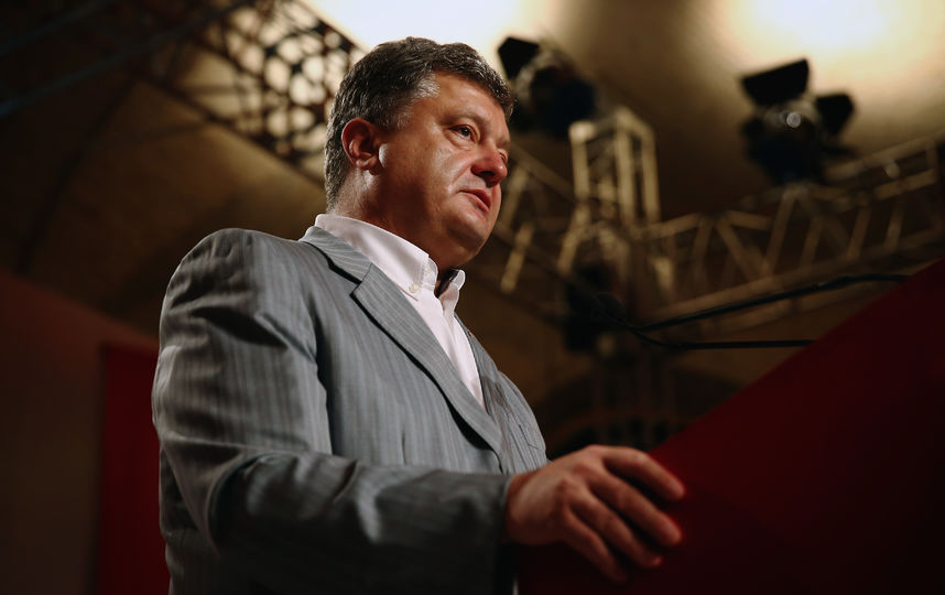 Порошенко призвал ввести на восток Украины миротворцев ООН