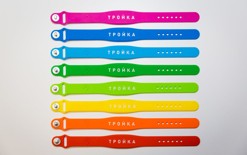 В Москве в продажу поступила вторая партия браслетов с чипом карты "Тройка"