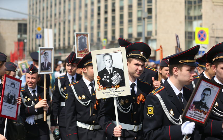 Шествие "Бессмертного полка" в Москве. Фото Василий Кузьмичёнок
