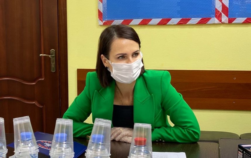 Буцкая обсудила проблемы рождаемости с многодетными Новогиреево