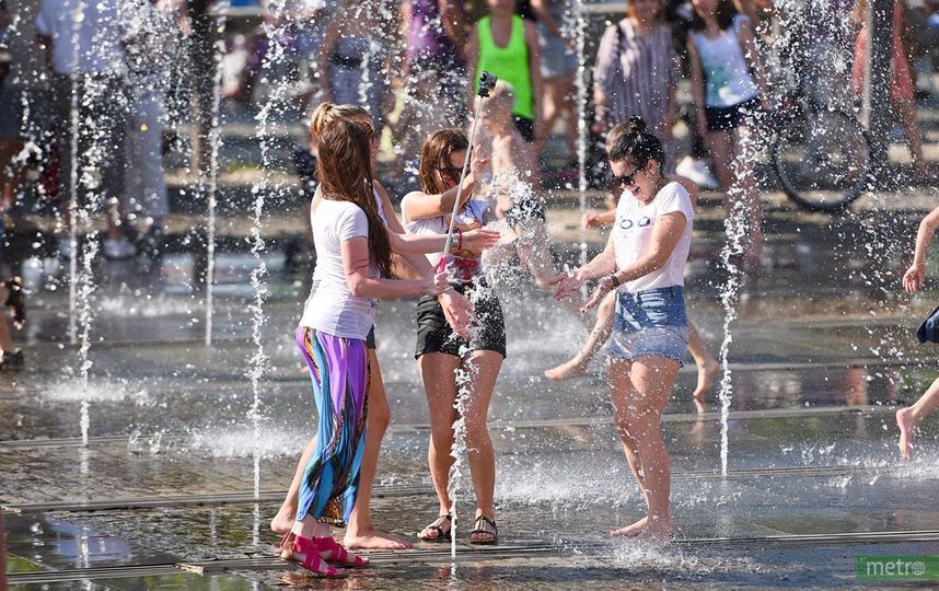 Жара в Москве. Фото Василий Кузьмичёнок