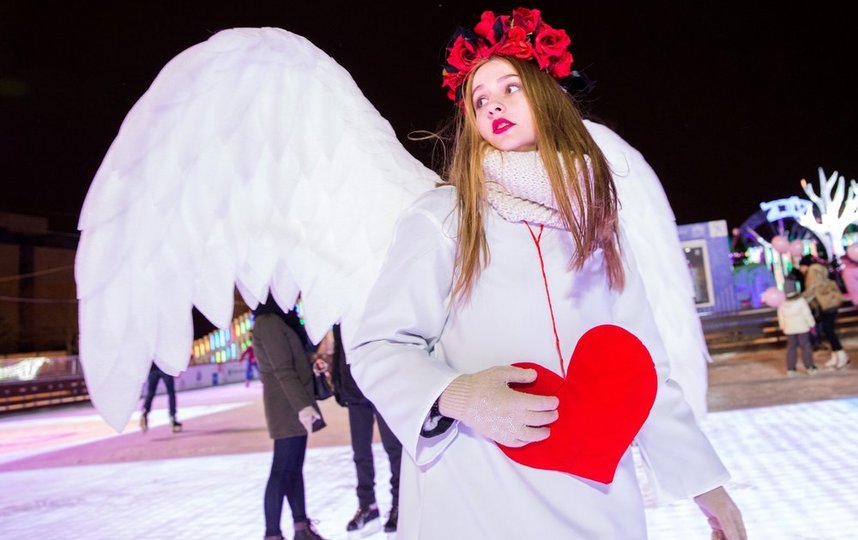 Быстрые свидания, яркие шоу и ужин со скидкой: Как провести День святого Валентина в Москве