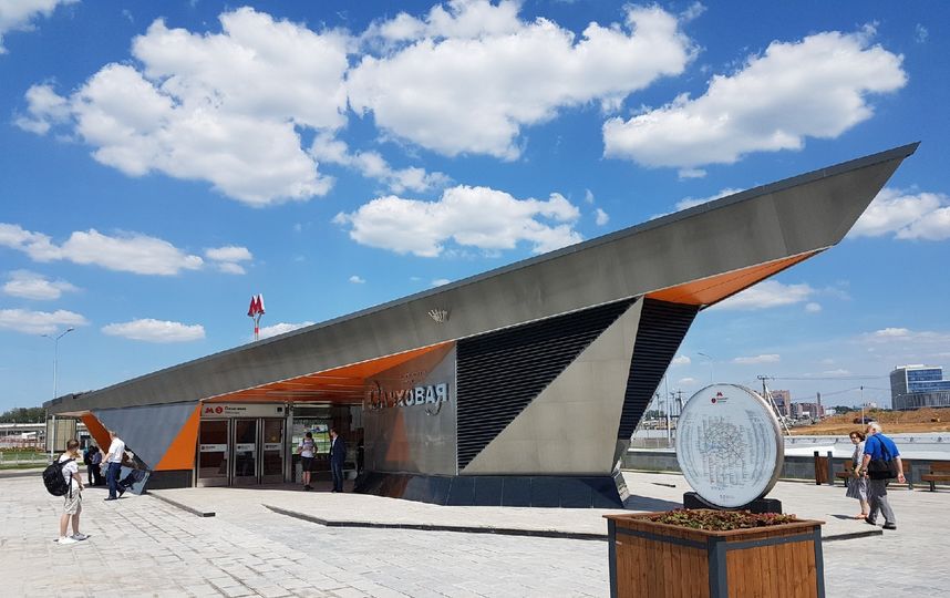 Станция метро "Ольховая". Фото Василий Кузьмичёнок