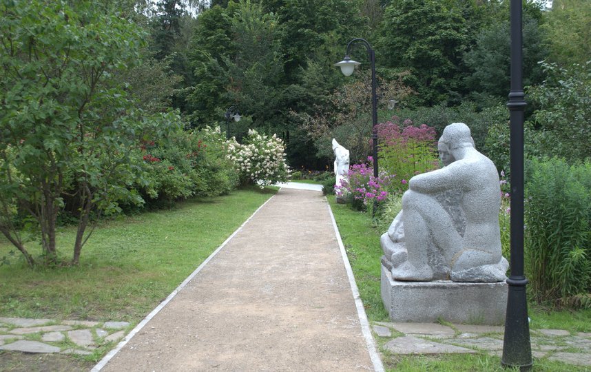 Сиреневый сад в парке "Сокольники". Фото Иван Тереховский