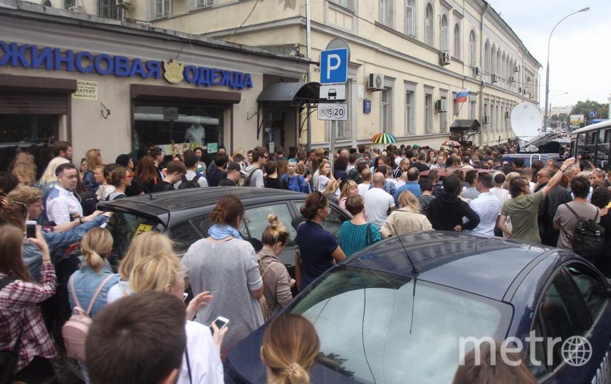 Деятели культуры просят освободить Кирилла Серебренникова под их поручительство. Фото Василий Кузьмичёнок, "Metro"