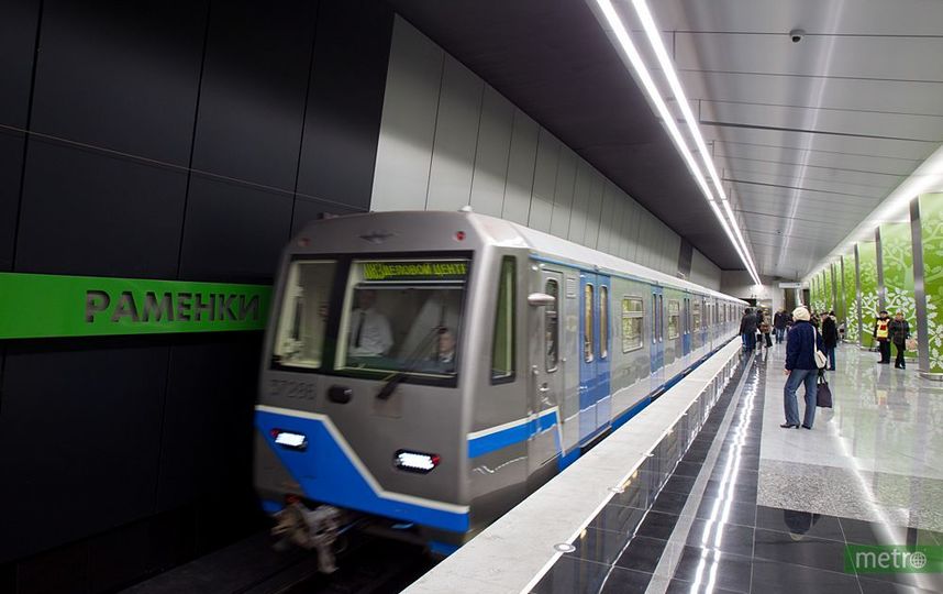 Движение поездов между станциями метро "Шелепиха" – "Раменки" приостановят в Москве