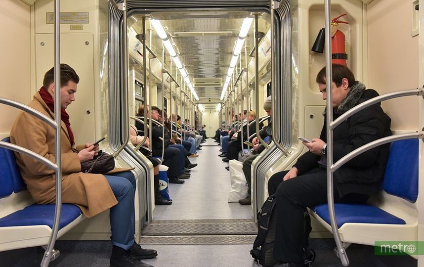 Движение на салатовой ветке московского метро восстановлено