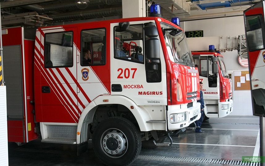 Двое спасателей погибли в Москве при ликвидации пожара