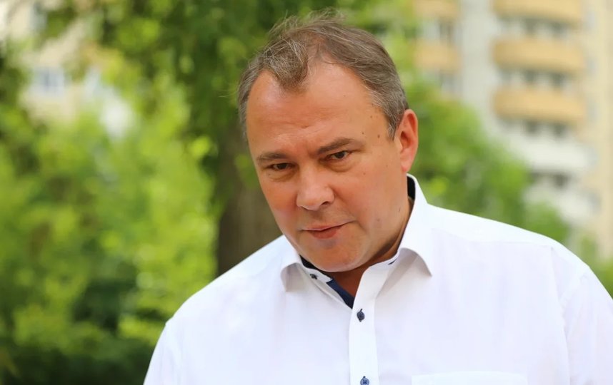 Пётр Толстой осмотрел территорию прудов Марьино, где местные жители хотят благоустройства