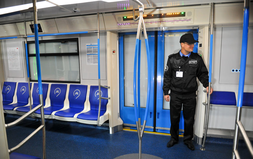Ещё пять поездов "Москва" запустили в столичной подземке