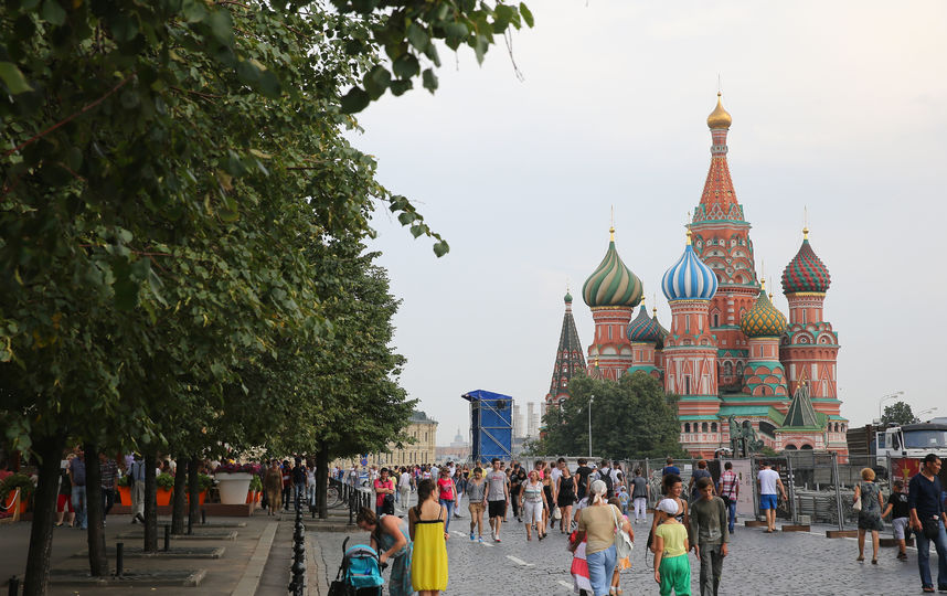 Фанаты в центре Москвы. Фото Getty