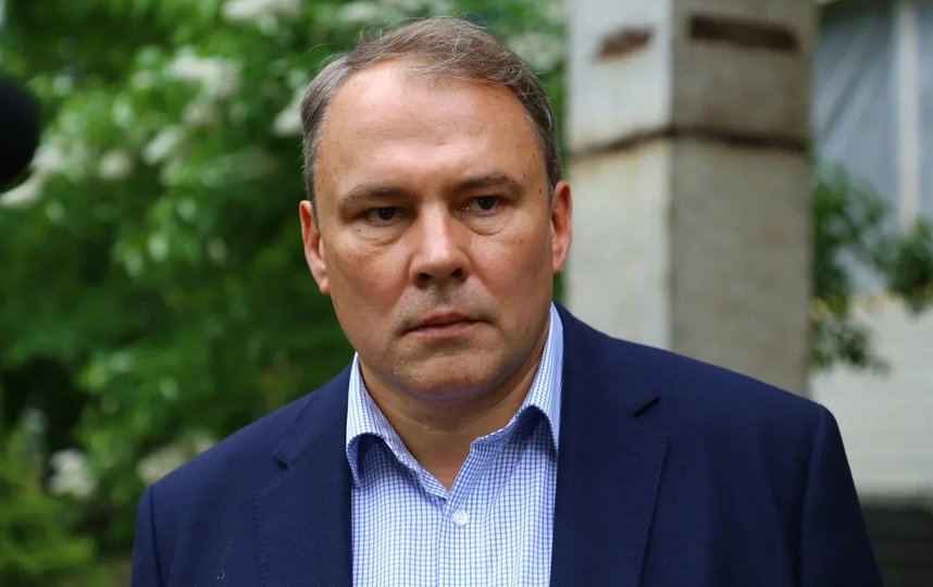 Политолог Сосновский: Толстой не стал церемониться с недобросовестной чиновницей