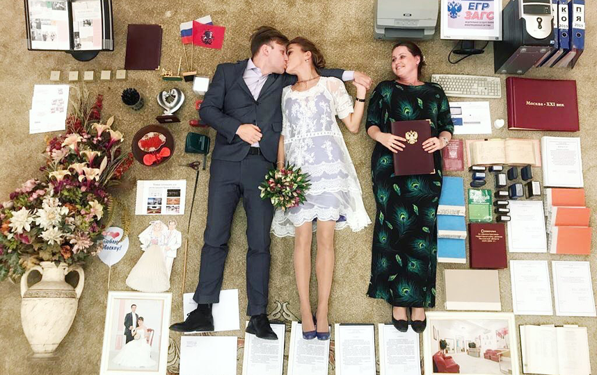 В управлении ЗАГСа Москвы решили собрать тетрис из брачующихся. Фото скриншот instagram moszags