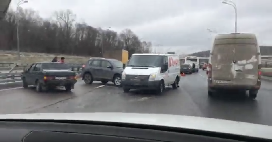 ДТП на Боровском шоссе. Фото скриншот "Вконтакте"