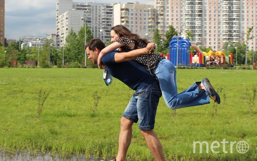 В современном мире отношения из виртуального мира легко могут перейти в мир реальный. Фото pixabay.com, "Metro"