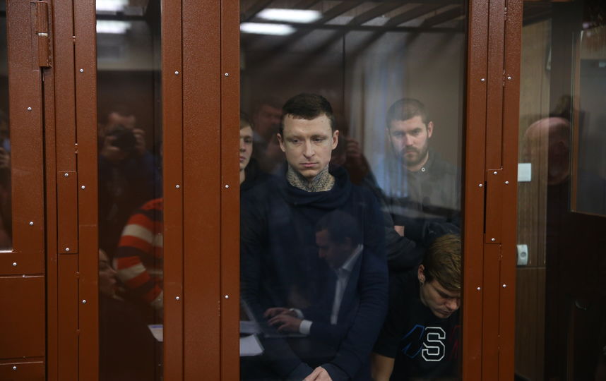 Кокорин и Мамаев впервые встретились в суде после ареста: фото и подробности