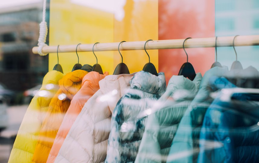 В Мосгордуме предложили включить светоотражающие наклейки в наборы для новорожденных