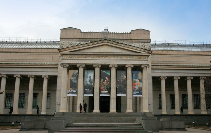 День рождения ТМИИ им.А.С.Пушкина. Фото Василий Кузьмичёнок