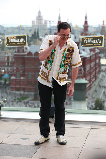 Режиссер Квентин Тарантино во время фотоколла на крыше отеля The Ritz Carlton Moscow в Москве. Фото Василий Кузьмичёнок